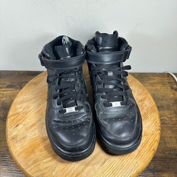 Nike‎ Air Force 1 Mid '07 Black Shoe Men's Size 8.5 315123-001 - Picture 2 of 8